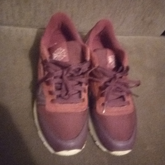 Reebok classic - Picture 2 of 4